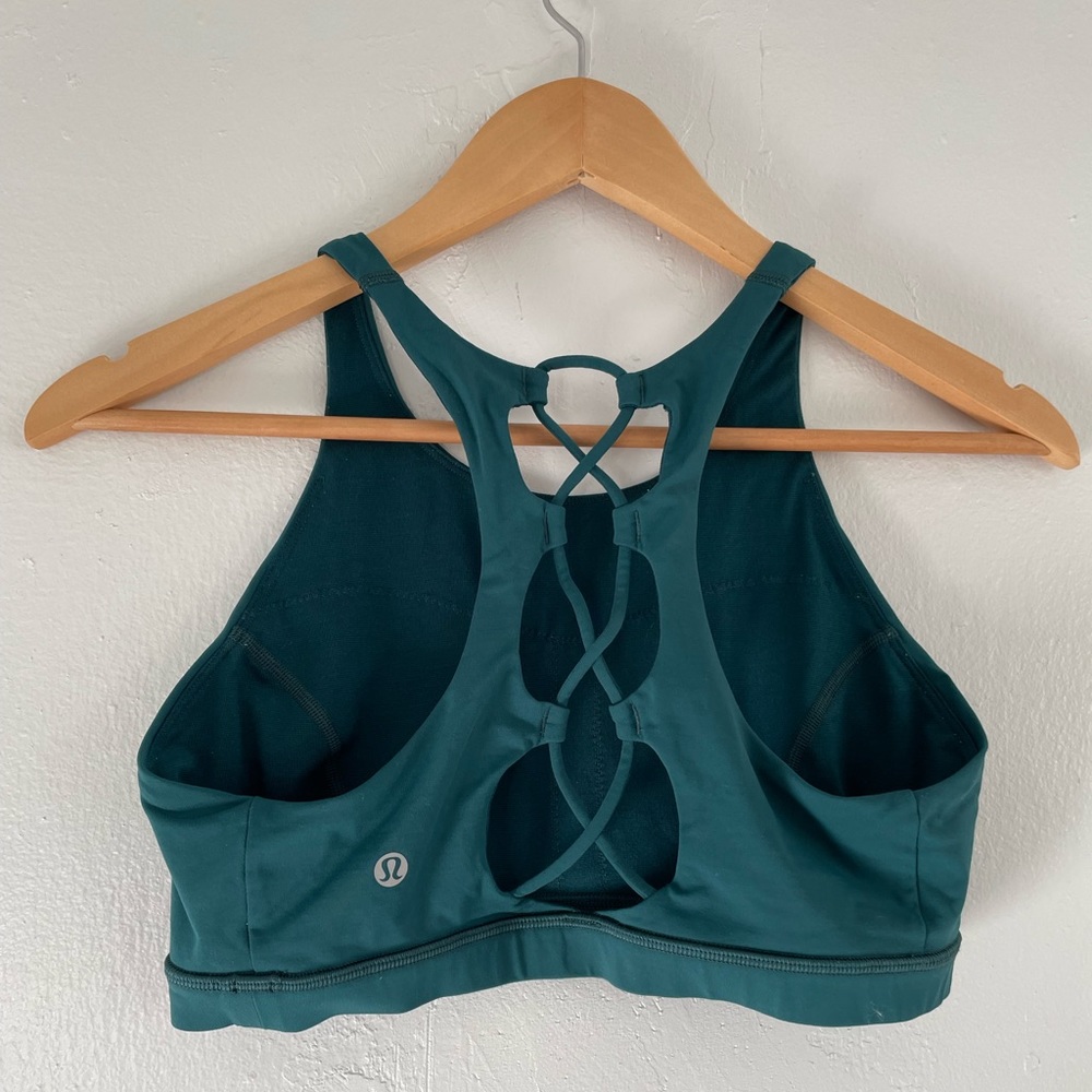 Lululemon blue green sports Bra, turquoise Size 8